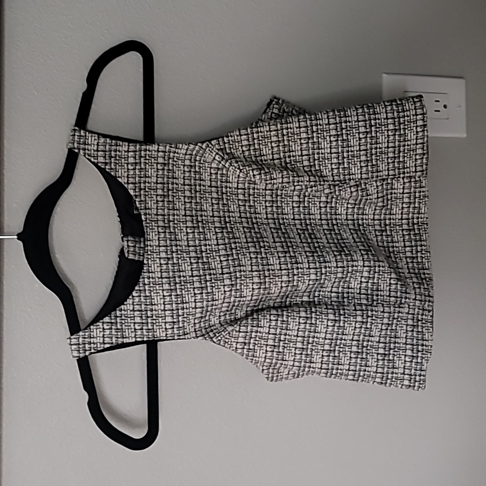 EXPRESS CROP TOP SIZE SMALL